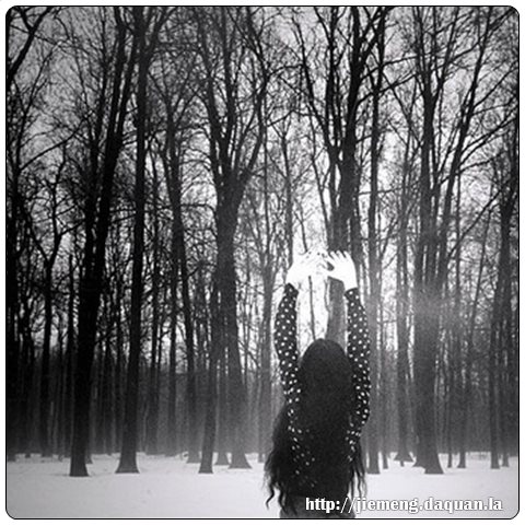 梦境迷雾，梦见死人说自己没有死——解析与启示